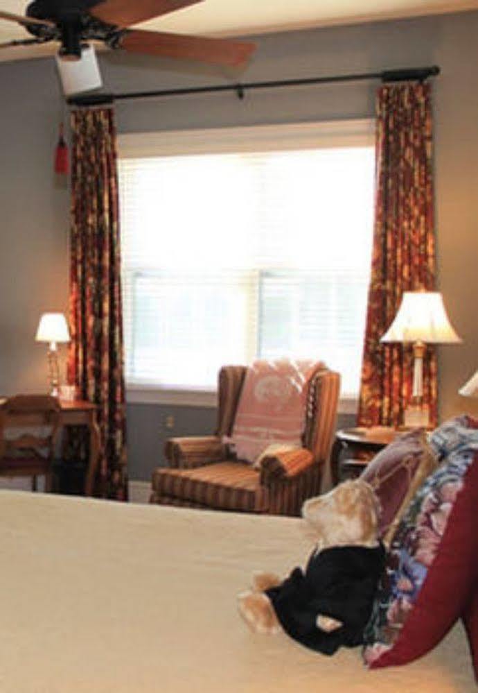 The Collins House Inn Marion Eksteriør billede